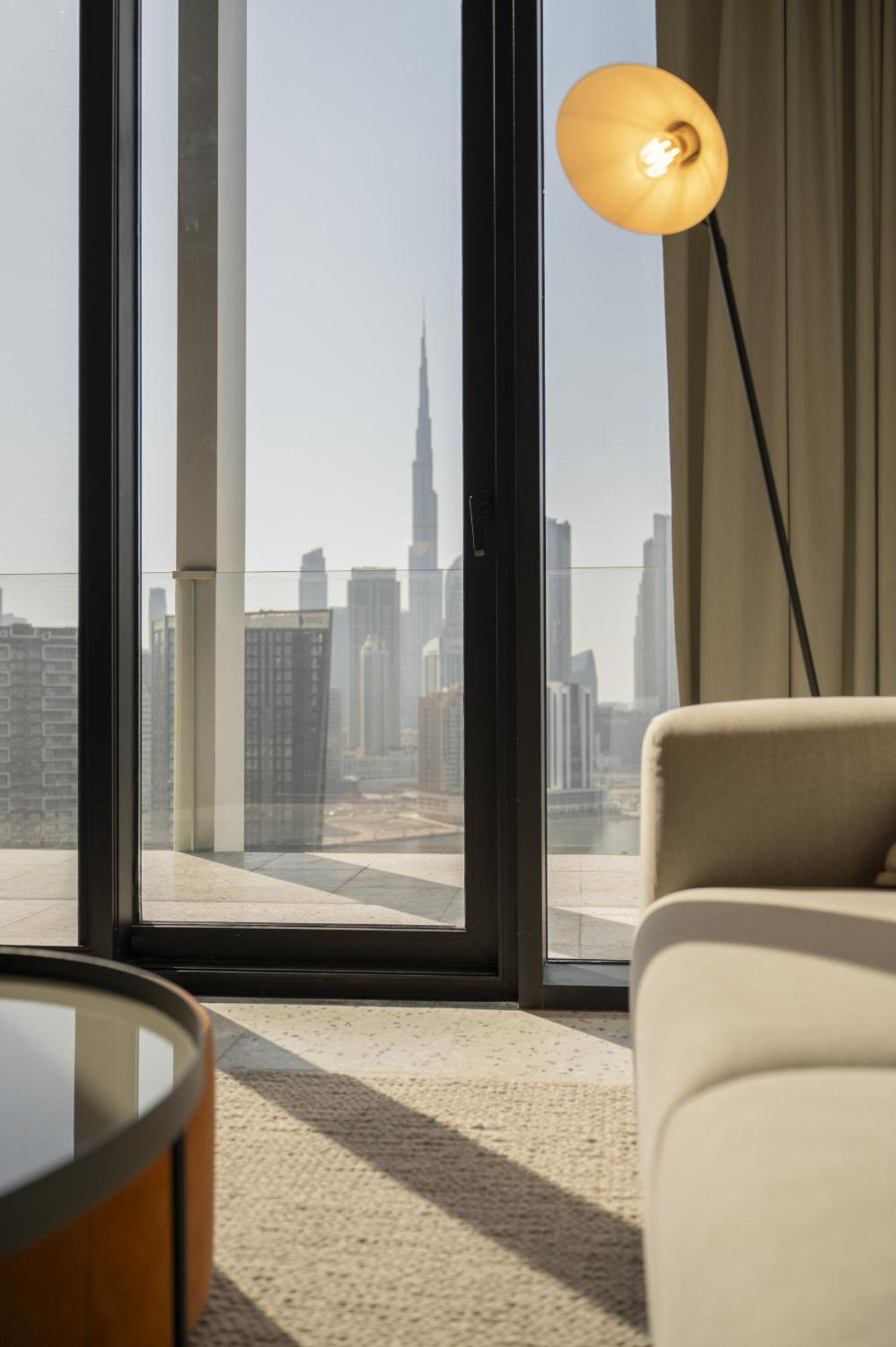 Executive With Burj View At Upside Living 2009 * Dubai